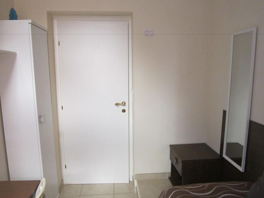 Evergreen Guest house